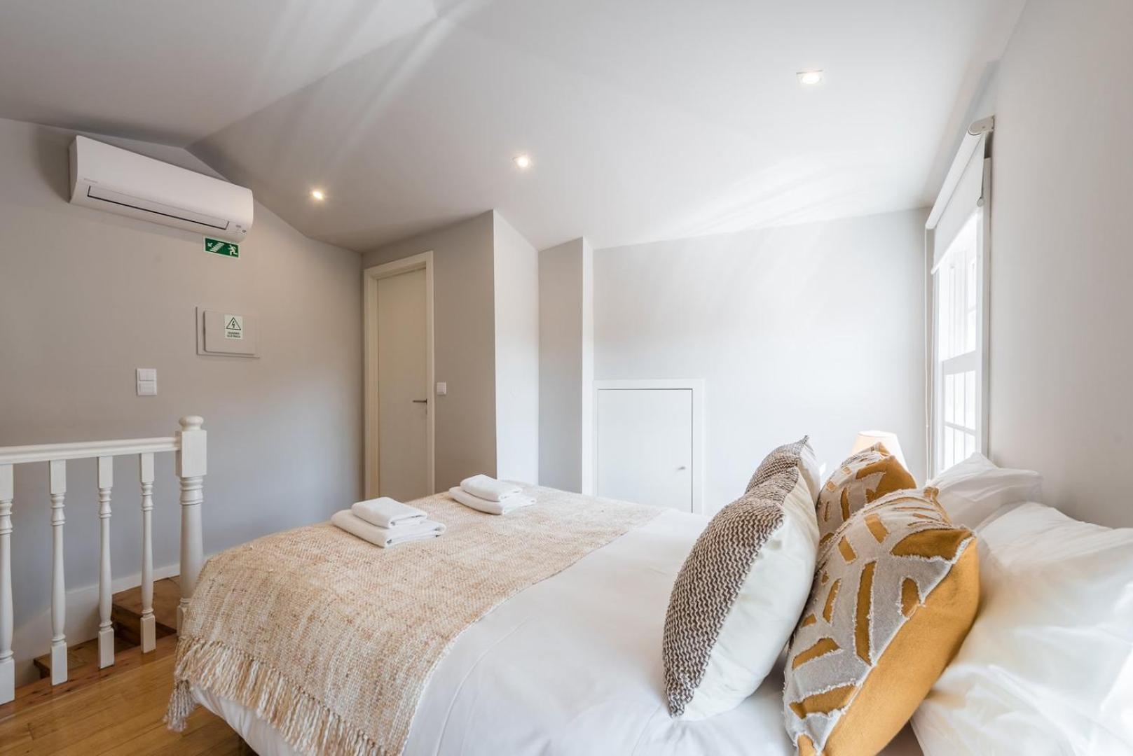 Guestready - Chic Retreat In The Heart Of Porto Apartment Bagian luar foto